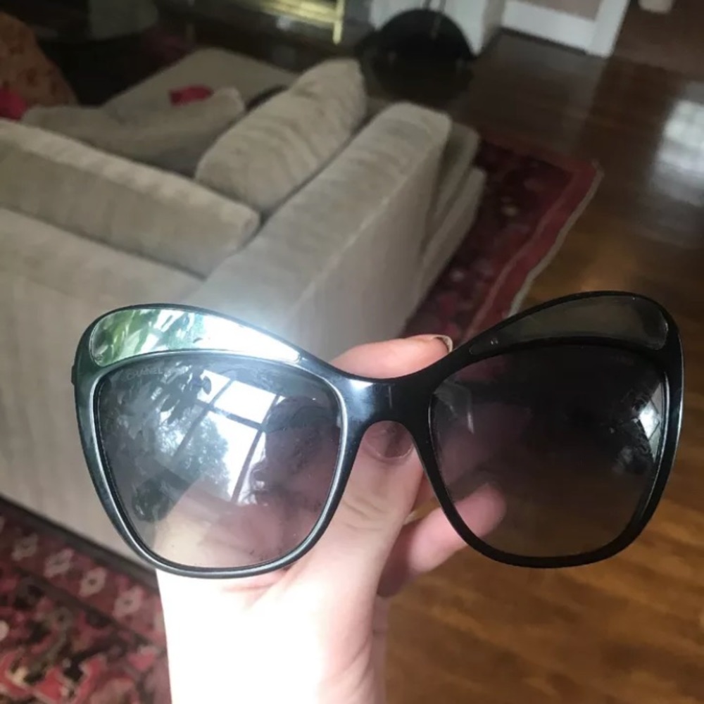 2017 Chanel Fall edition Sunglasses *New* - Picture 1 of 3